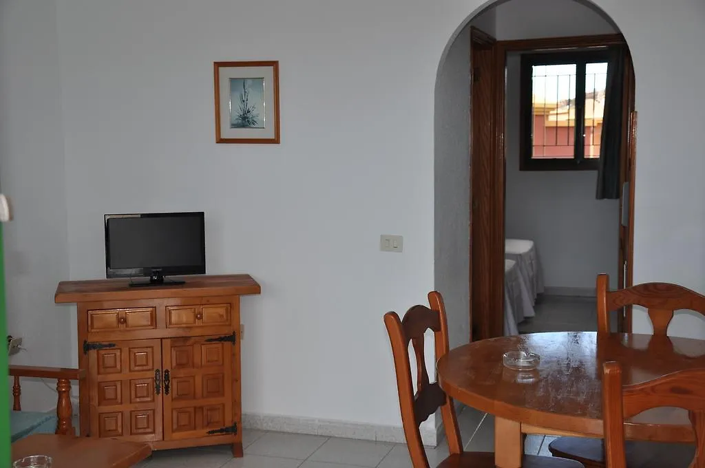 Apartamentos Green Ocean Playa del Ingles  2*, Playa del Ingles (Gran Canaria) Spain